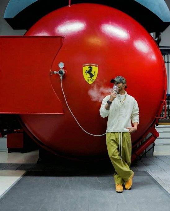 Name:  G8K0mJ4WwAgb5Qk.jpg
Views: 176
Size:  49.6 KB