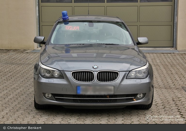 Name:  polizei   67287-large.jpg
Views: 5510
Size:  97.7 KB