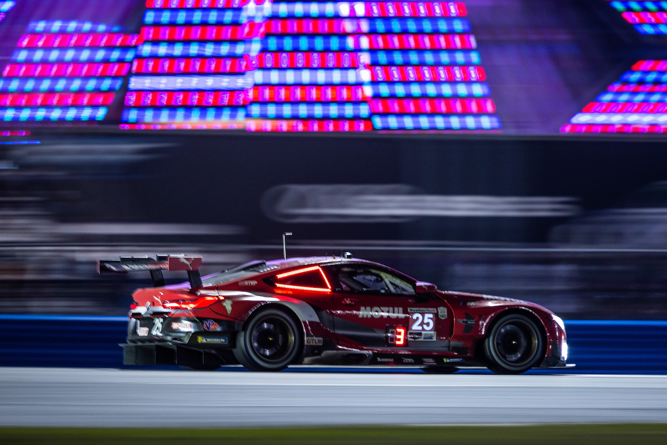 Name:  P90412714_highRes_daytona-usa-28th-to-.jpg
Views: 2499
Size:  339.2 KB