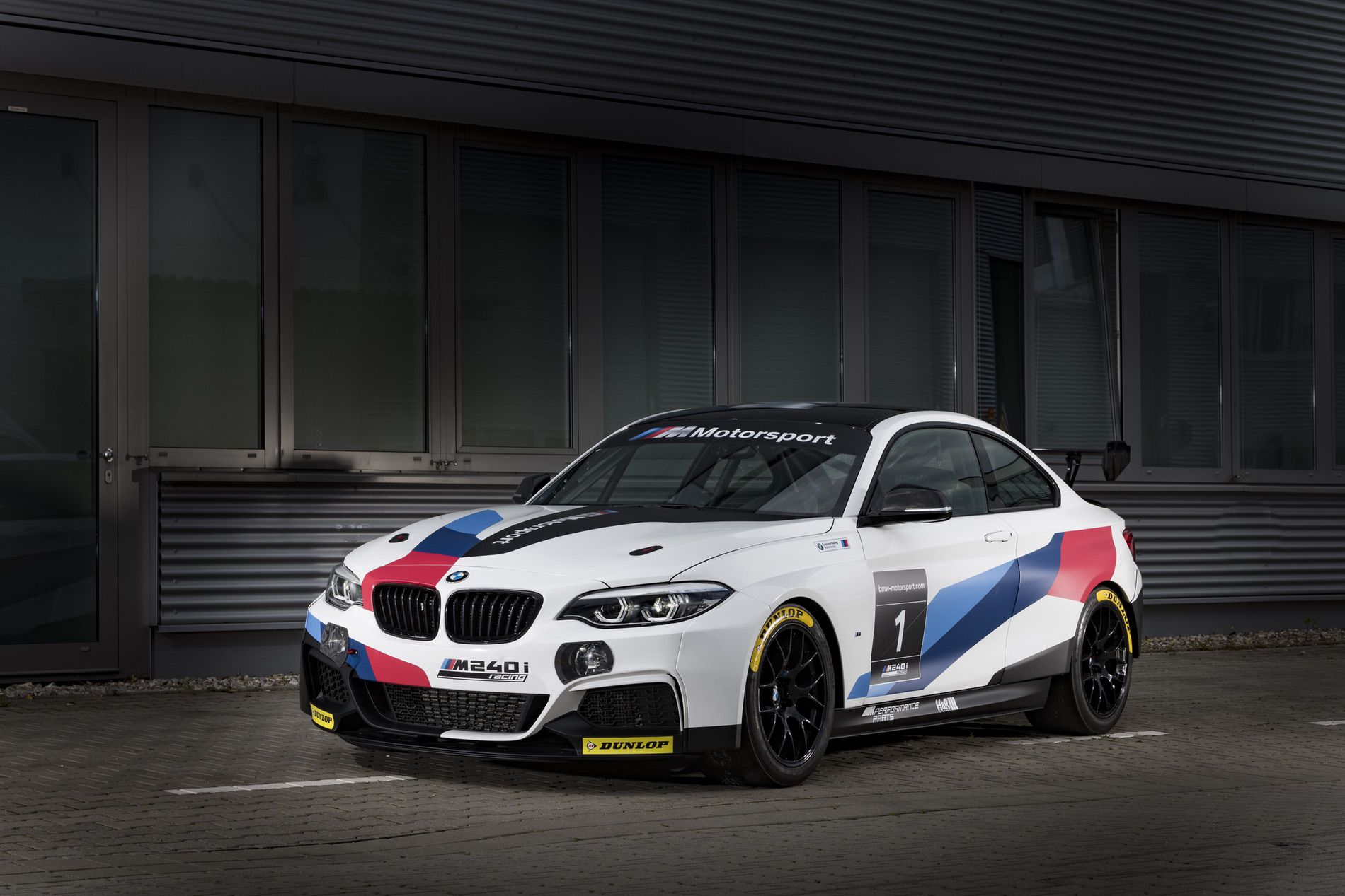 Name:  BMW-M240i-Racing-Car-04.jpg
Views: 11220
Size:  236.9 KB