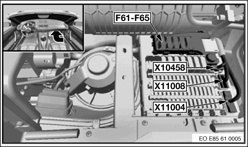 Name:  fog light connectors from LCM on fuse box location X11008.png
Views: 4681
Size:  113.7 KB